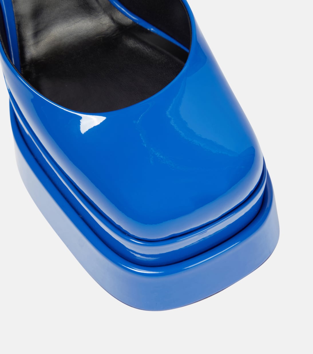 Plateau-Pumps Medusa Aevitas aus Lackleder | Versace