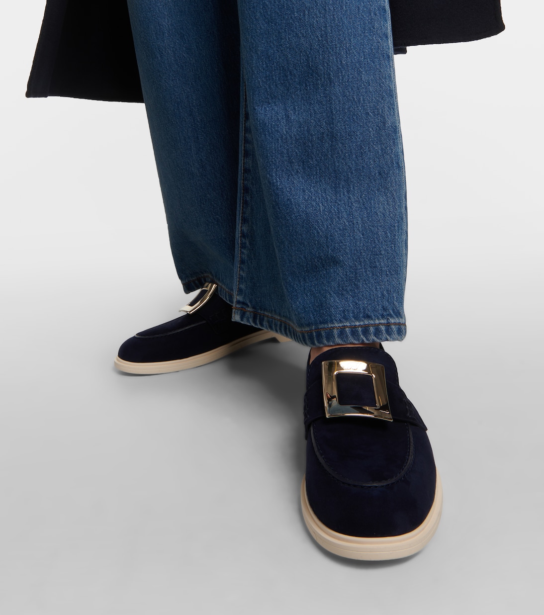 Loafers aus Veloursleder | Roger Vivier