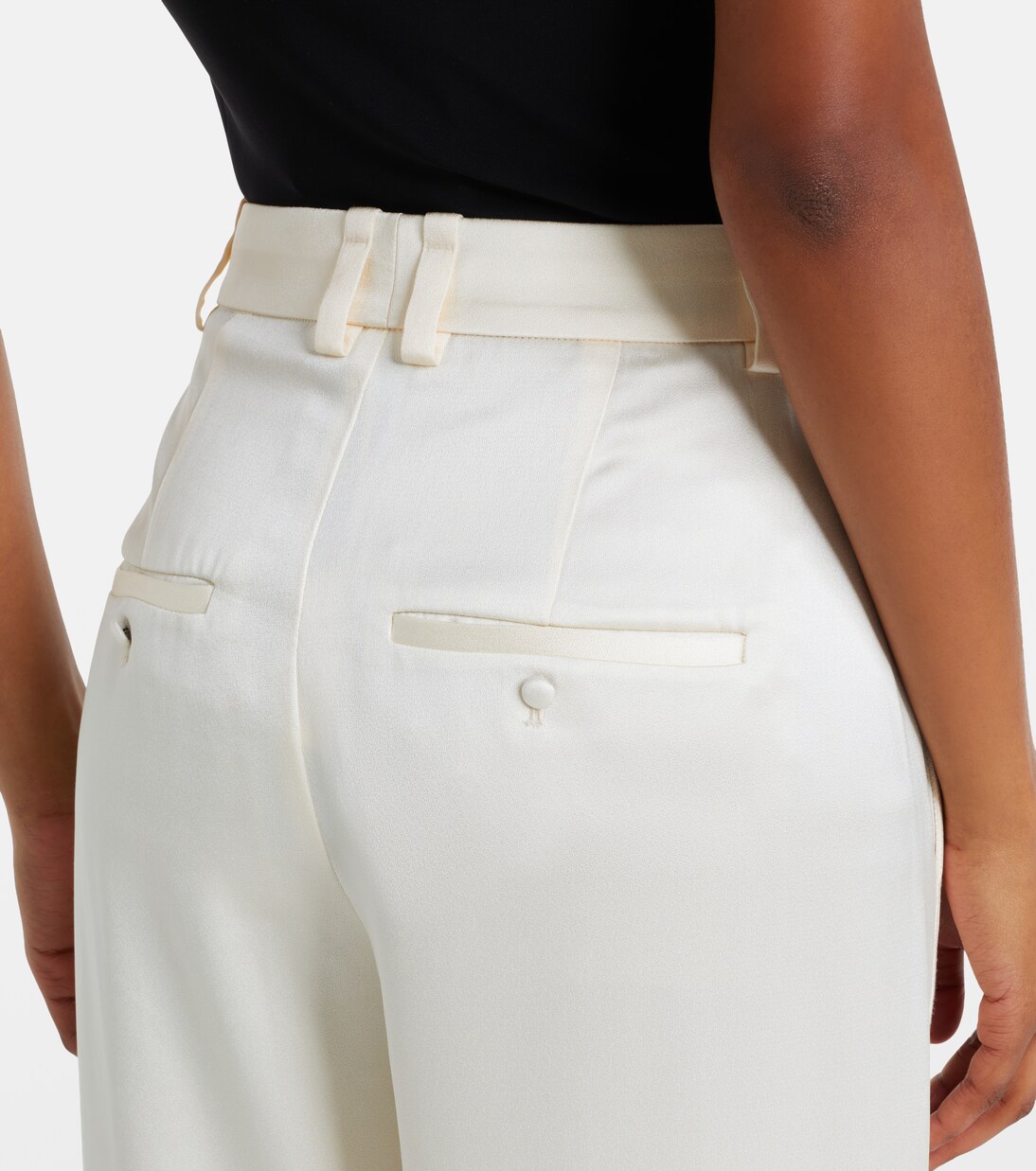 Weite Hose aus Satin | Vince