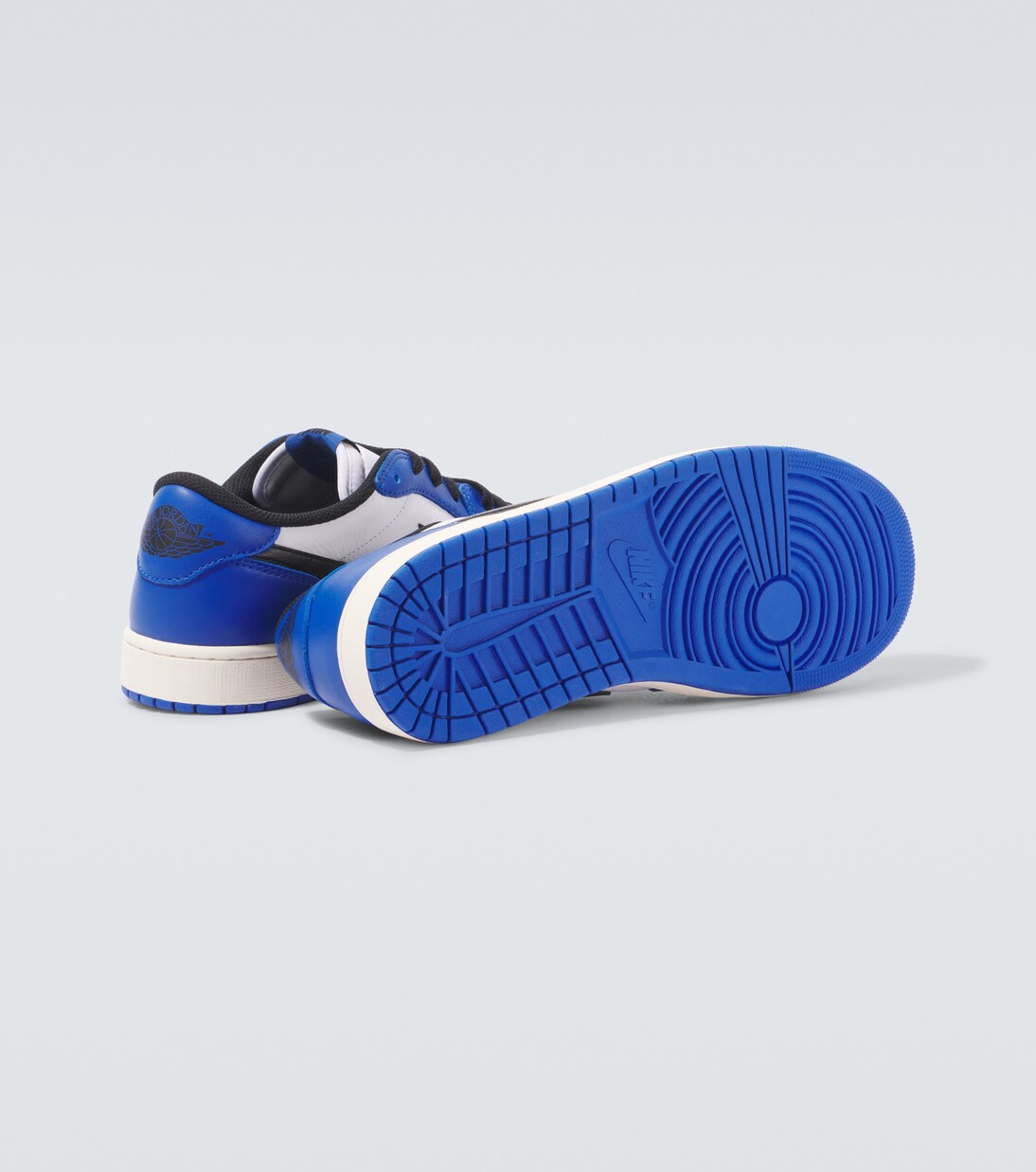 Jordan 1 Retro leather low-top sneakers | Nike