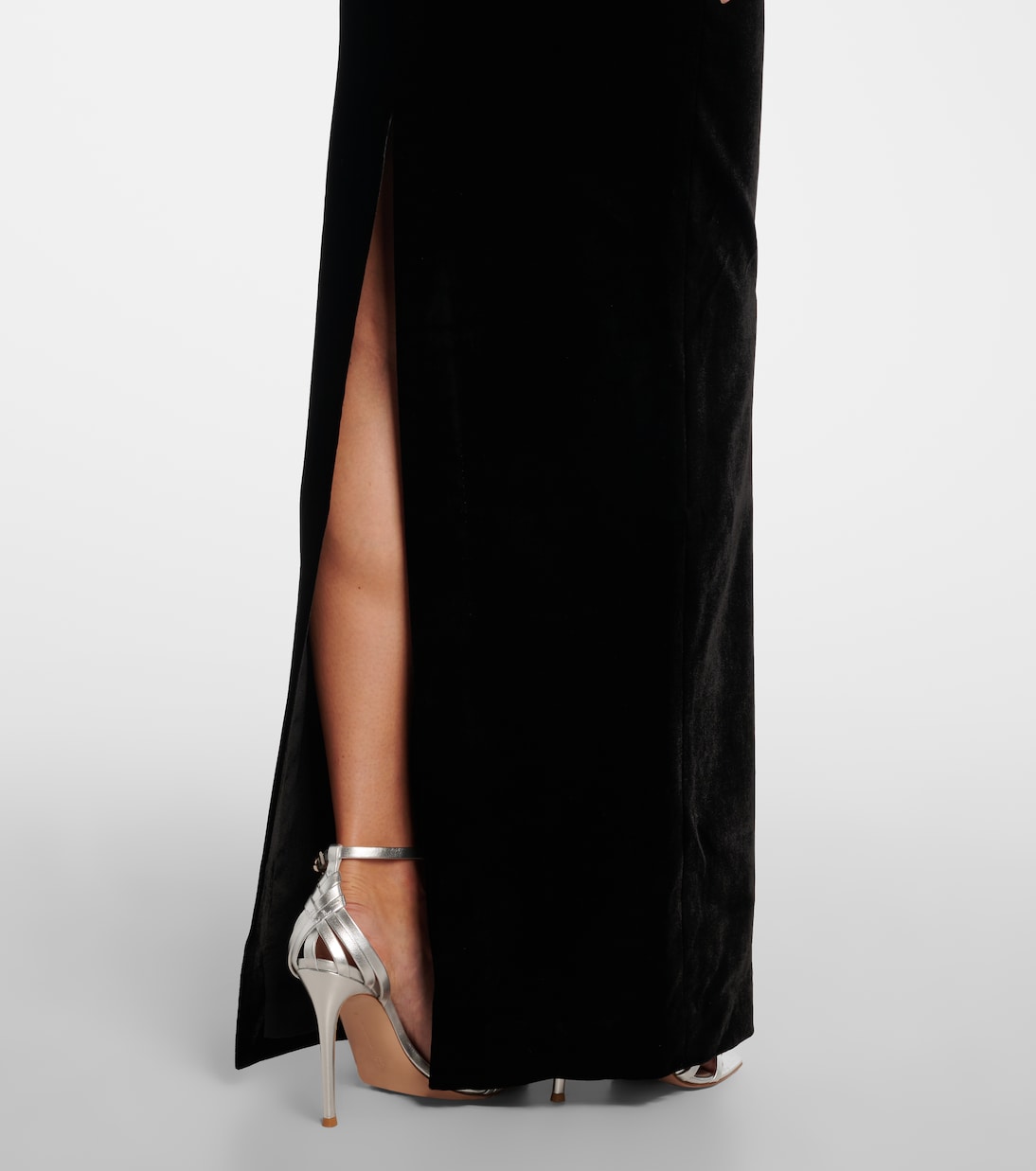 Lace gown | Roland Mouret