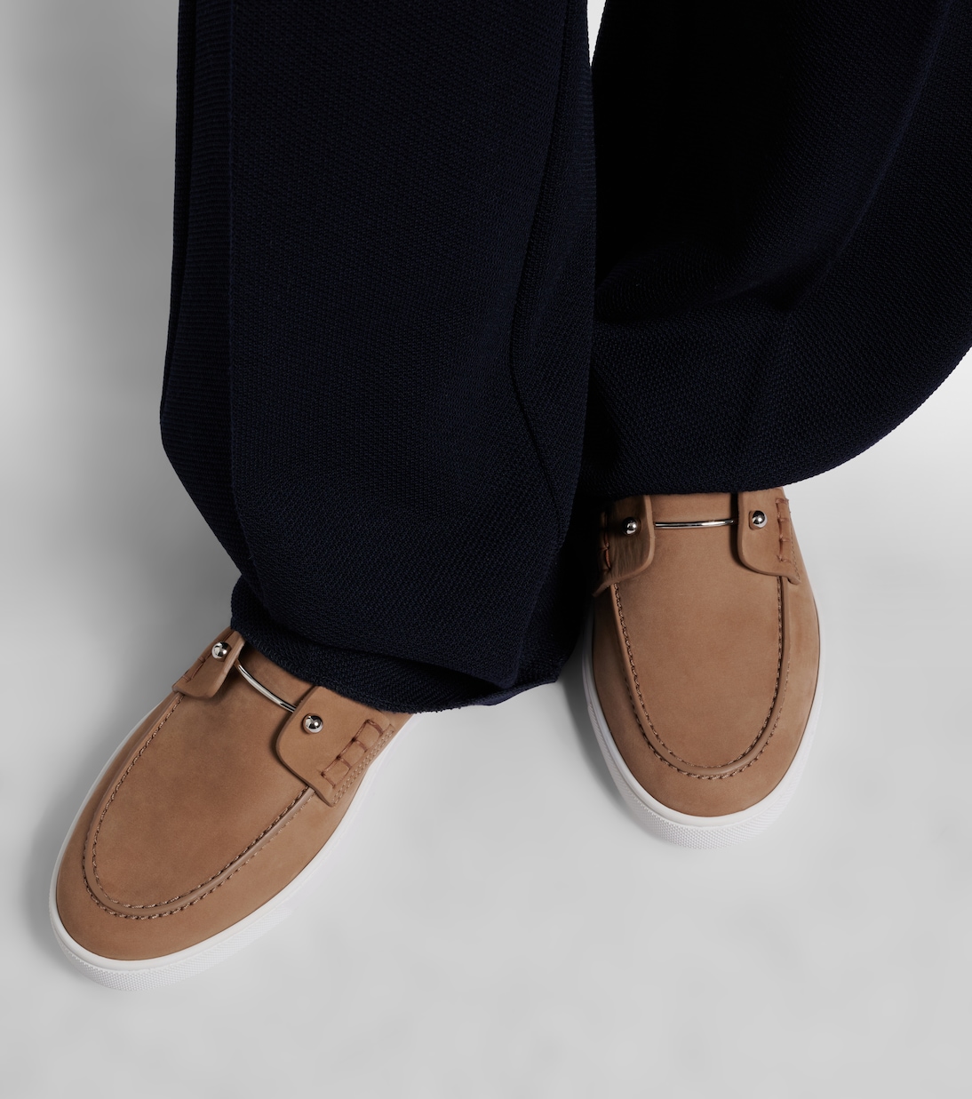 Slippers Chanme aus Veloursleder | Christian Louboutin