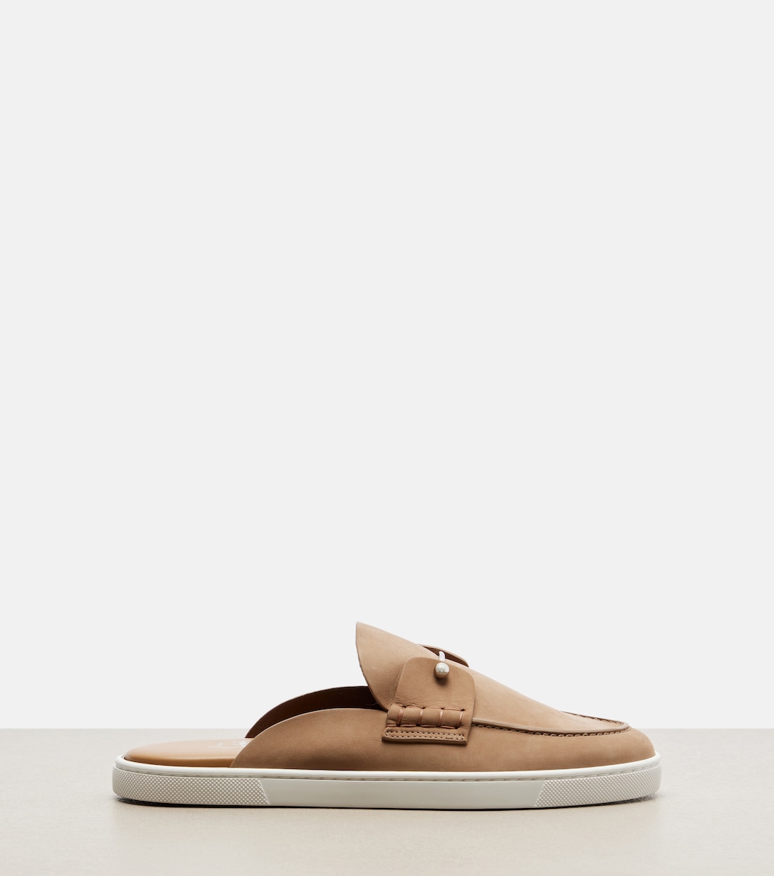 Slippers Chanme aus Veloursleder | Christian Louboutin