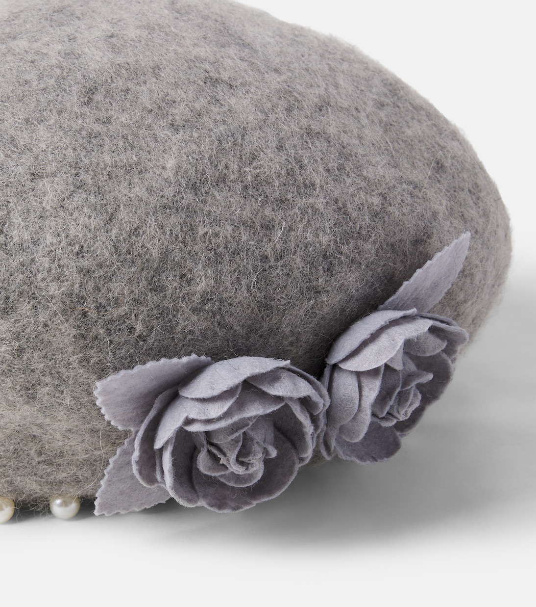 Embellished floral-appliqué felt beret | Monnalisa