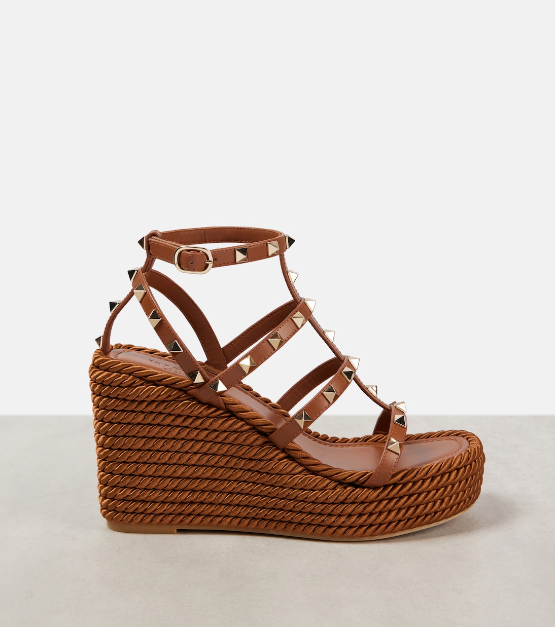 Rockstud Torchon 95 leather espadrille wedges | Valentino Garavani