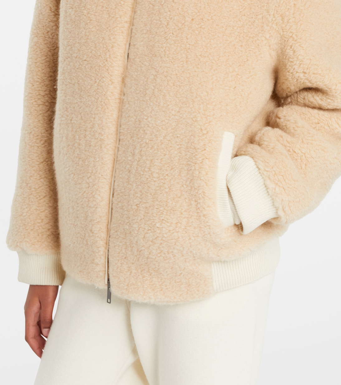 Cashmere jacket | God's True Cashmere