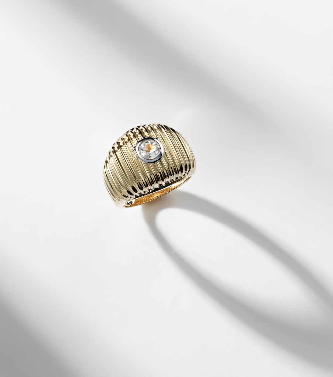 Berlingot Maxi 9kt gold ring with topaz | Yvonne Léon