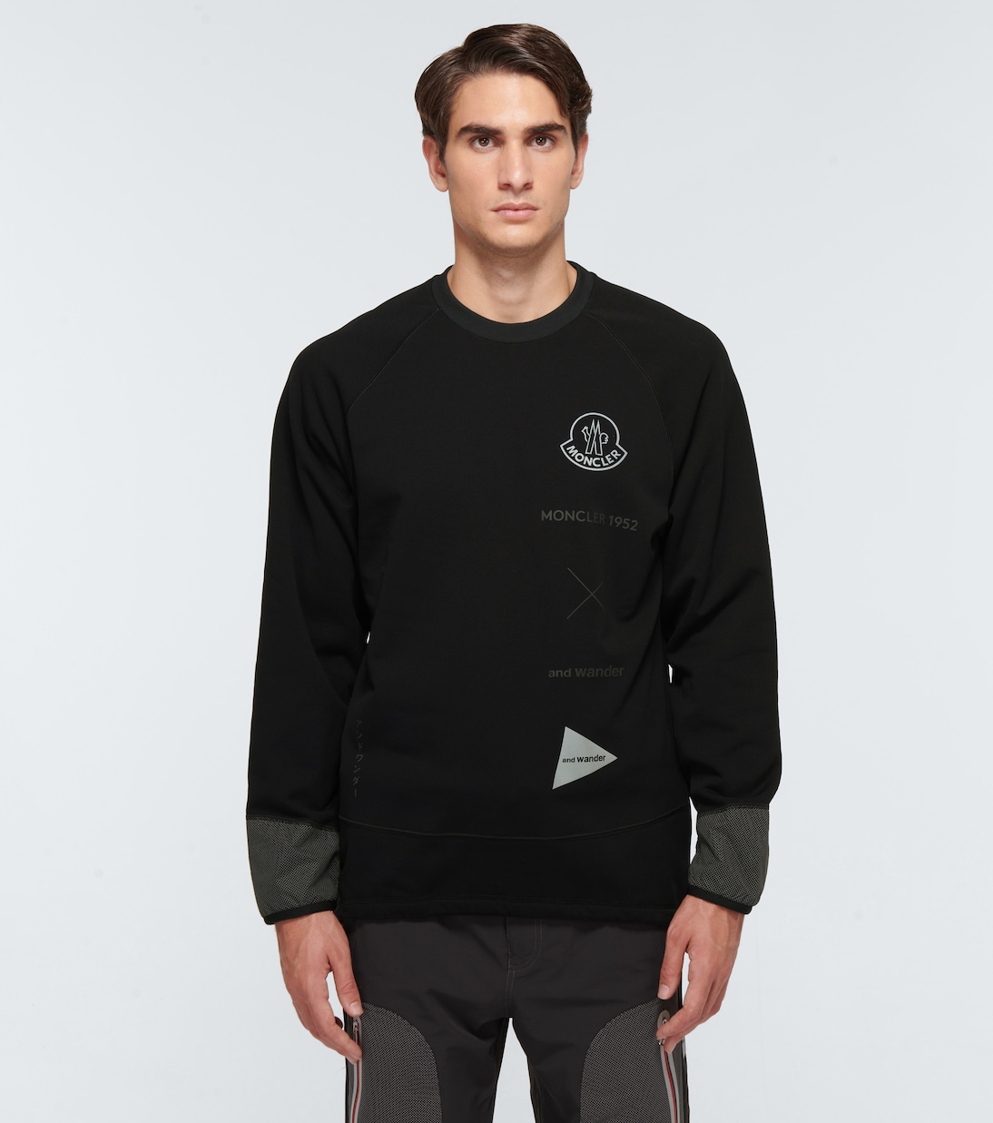 x And Wander 2 Moncler 1952 long-sleeved logo sweatshirt | Moncler Genius