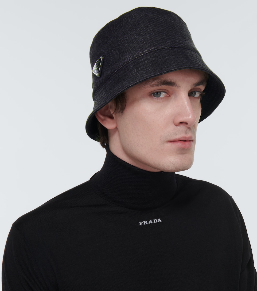 Logo plaque denim bucket hat | Prada