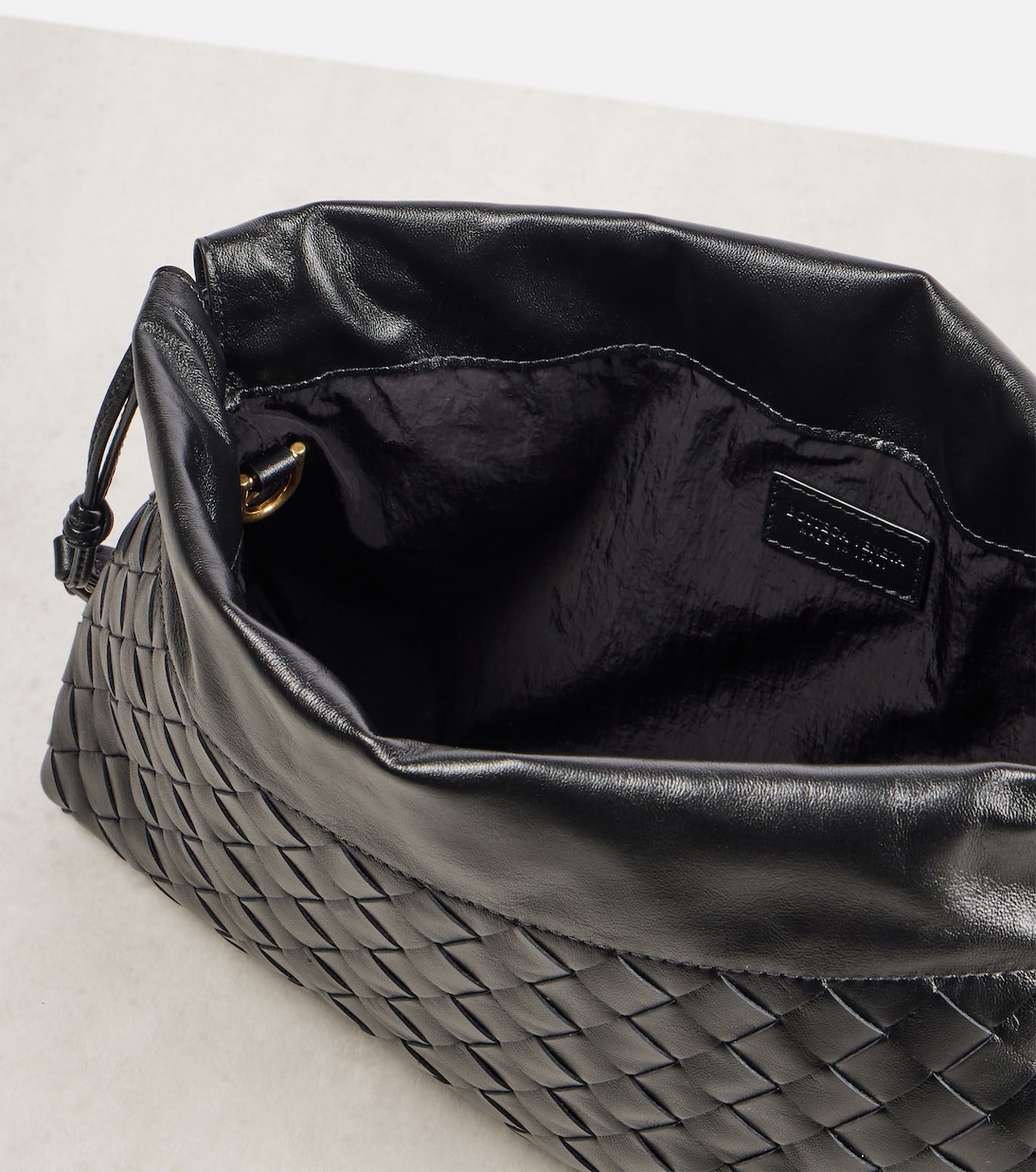 Dustbag Soirée Medium leather clutch | Bottega Veneta