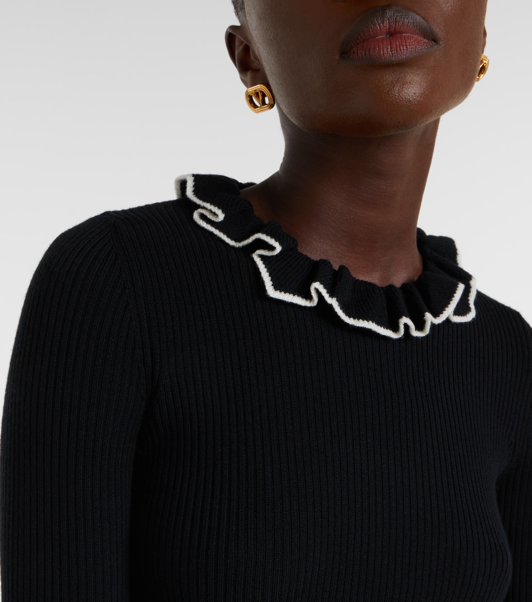 Ruffled virgin wool sweater | Valentino