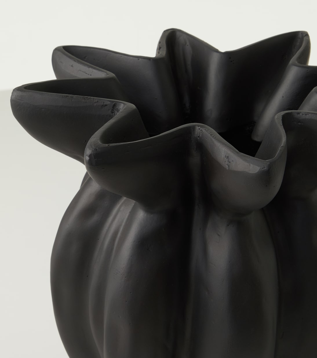 Lotus glazed vase | 101 Copenhagen