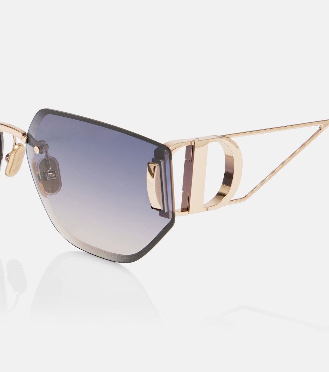 30Montaigne B3U cat-eye sunglasses | Dior Eyewear