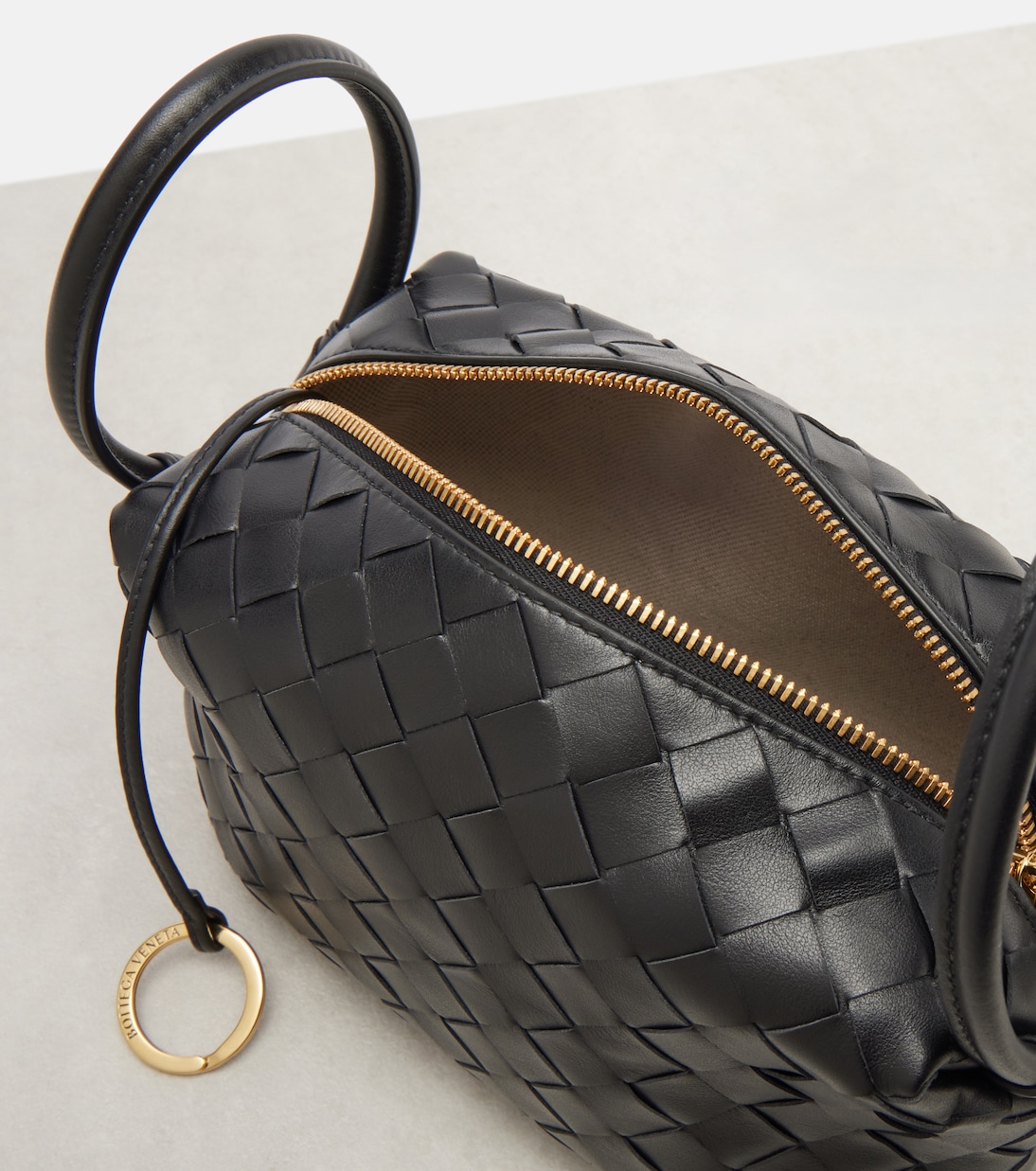 Tote Bag Loop Small aus Leder | Bottega Veneta