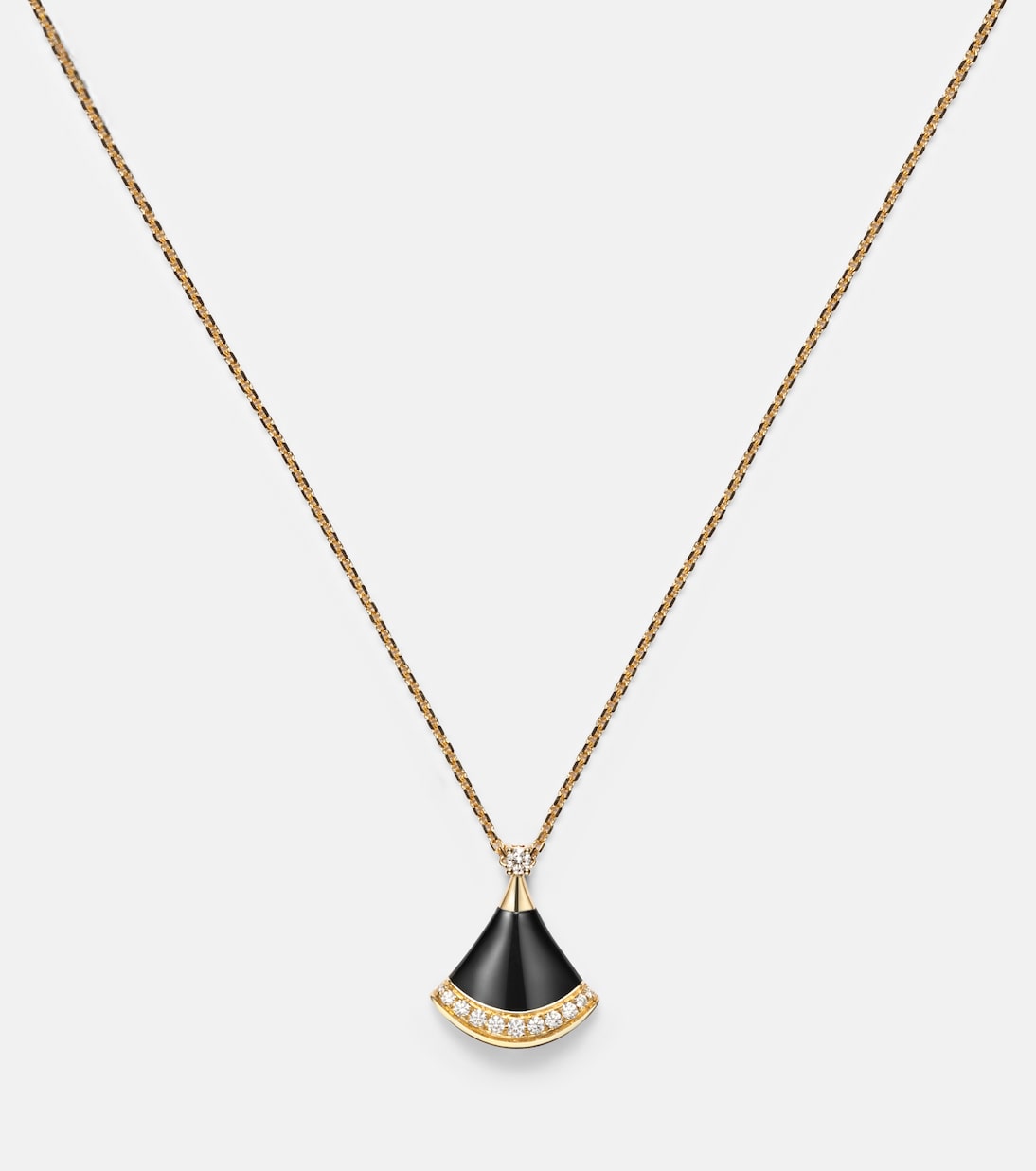 Divas' Dream 18kt gold pendant necklace with onyx and diamonds | Bvlgari