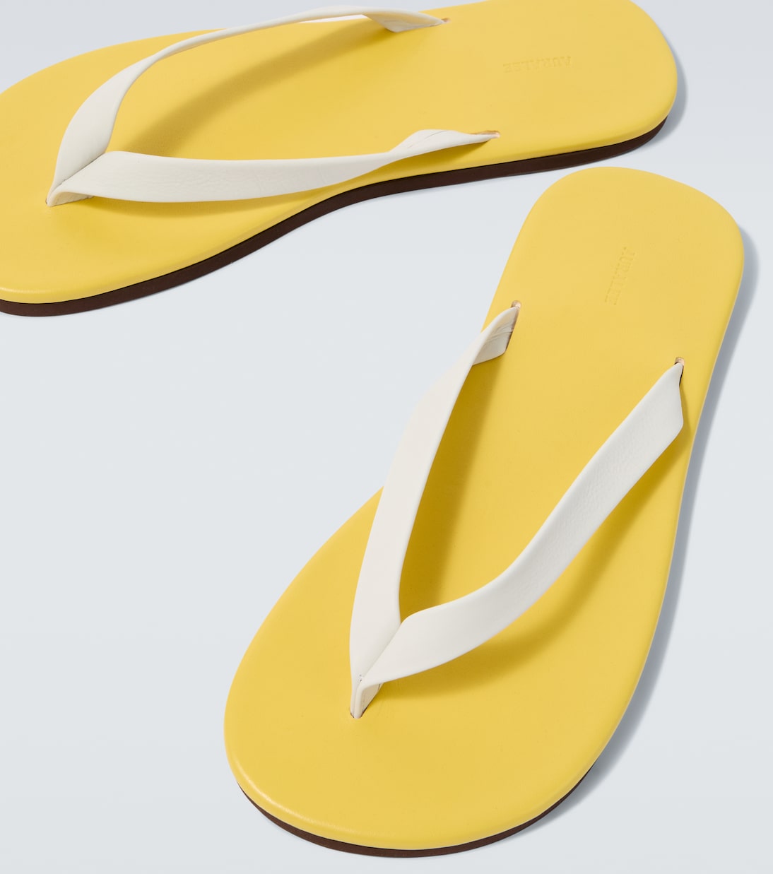 Leather thong sandals | Auralee
