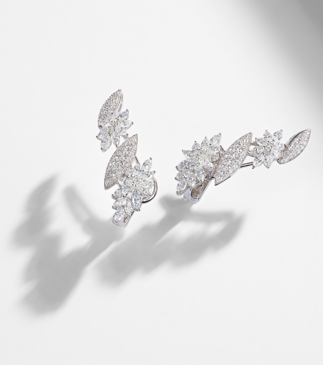 Y-Couture 18kt white gold earrings with diamonds | Yeprem