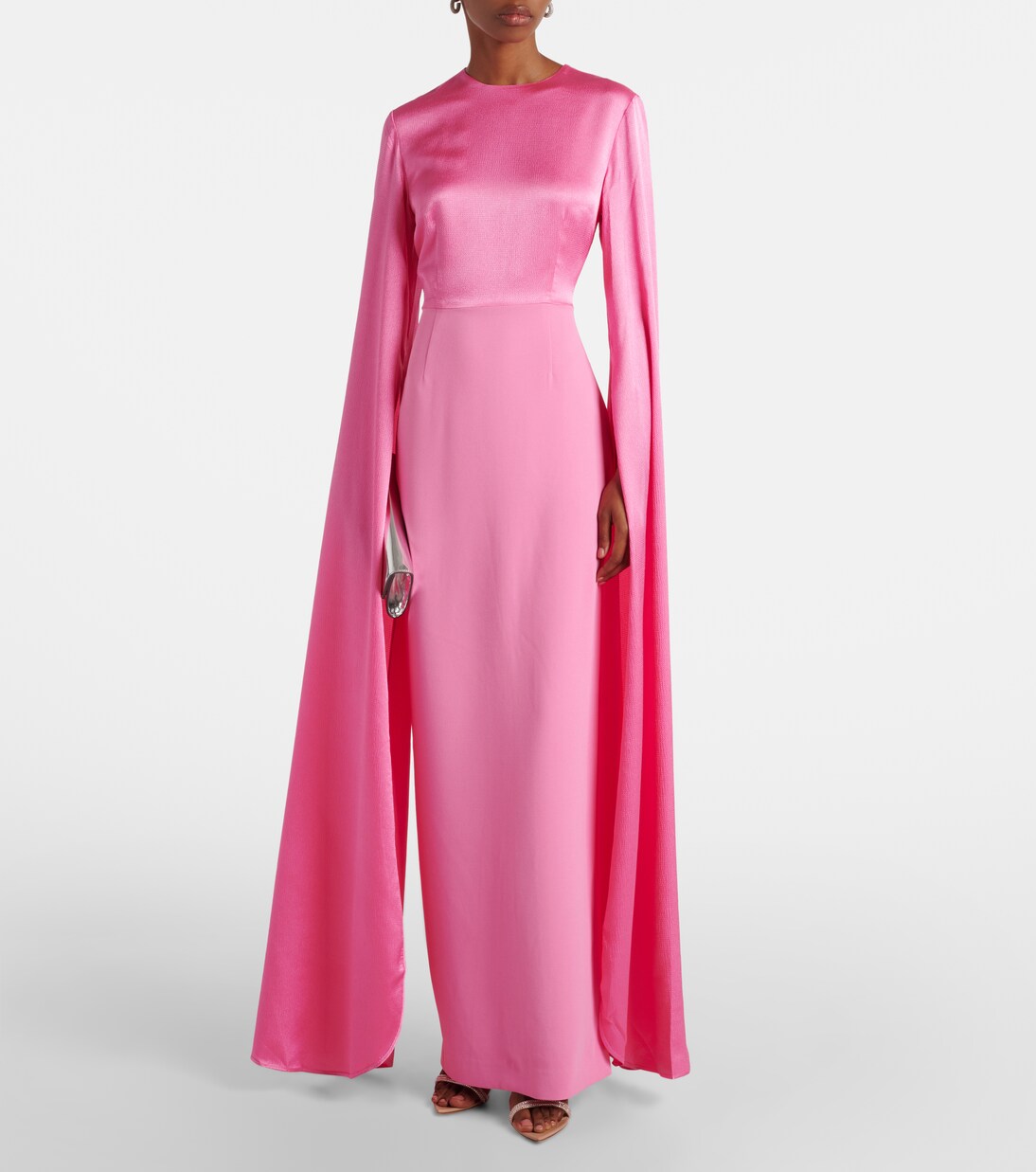 Robe Adley aus Crêpe | Solace London