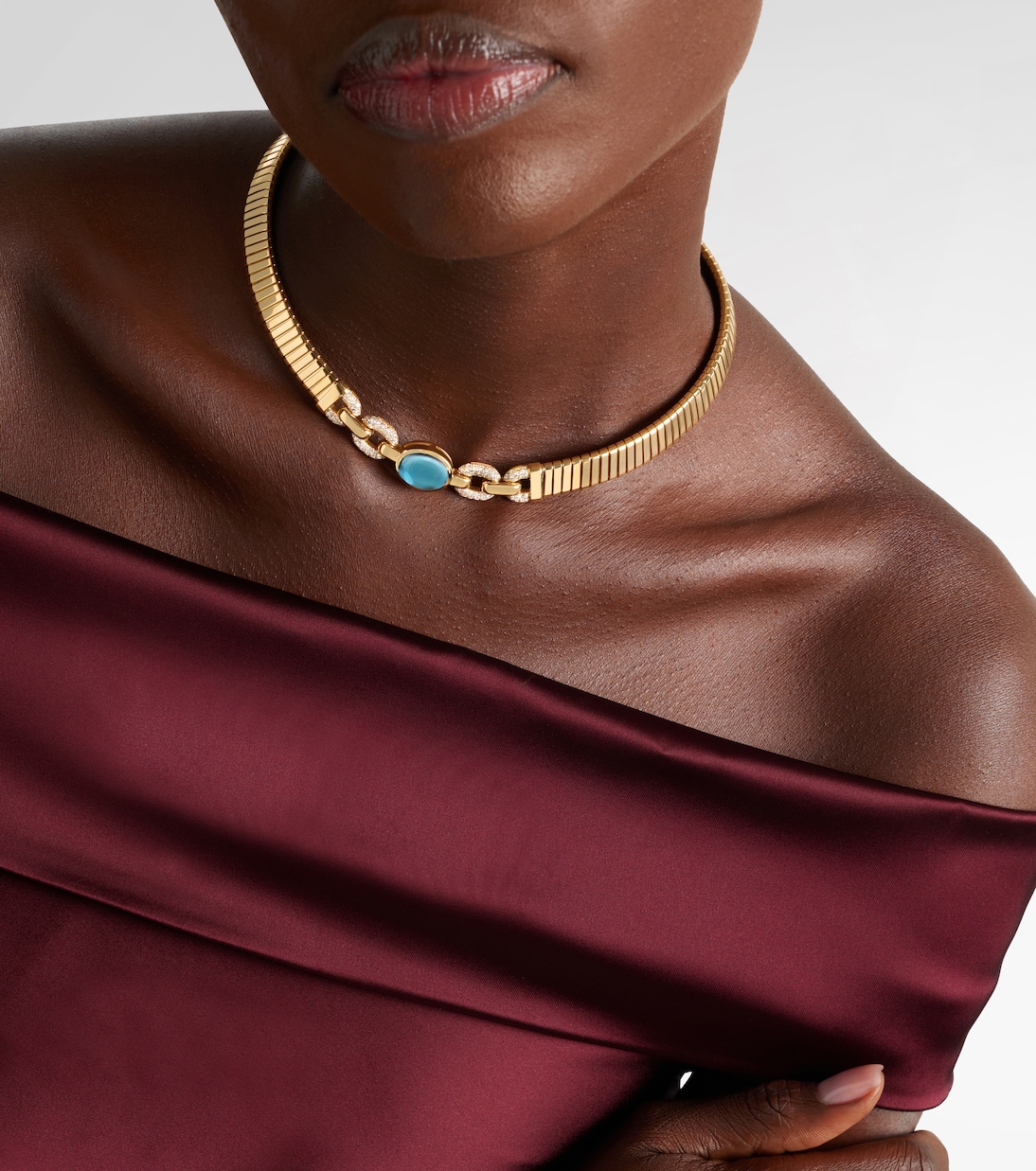 Bvlgari Tubogas 18kt gold necklace with topaz and diamonds | Bvlgari