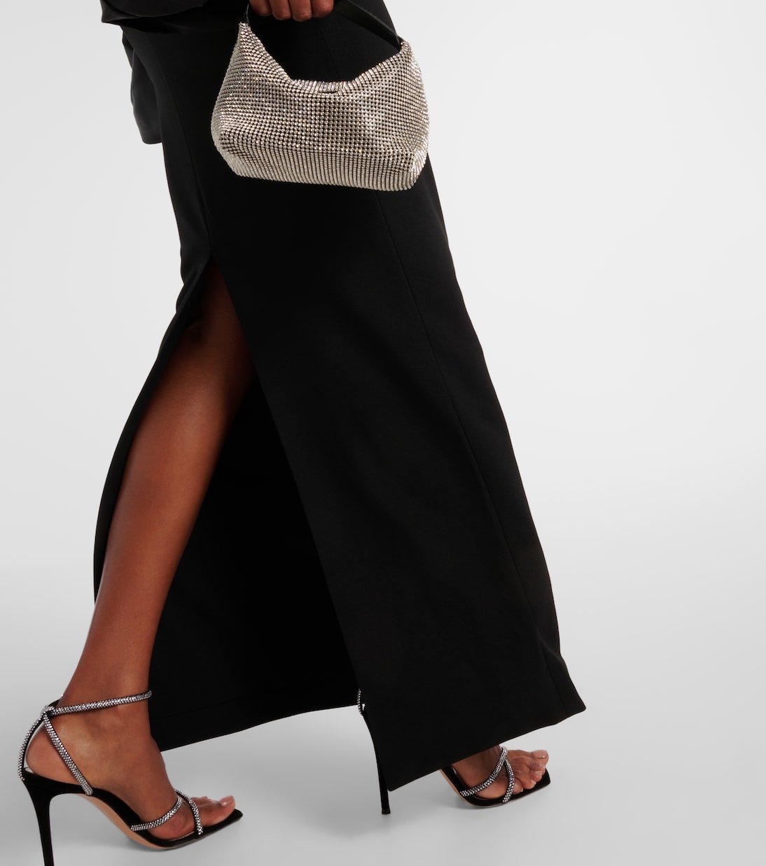 Off-Shoulder-Robe Talia aus Crêpe | Solace London