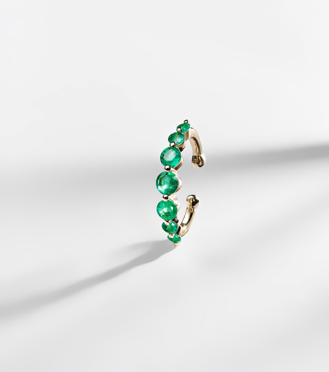 Gradual Round 18kt gold ear cuff with emeralds | Shay Jewelry