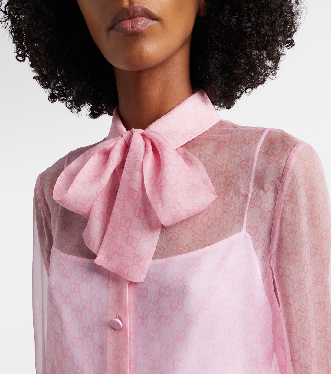 Camisa de chifón con lazada y GG | Gucci