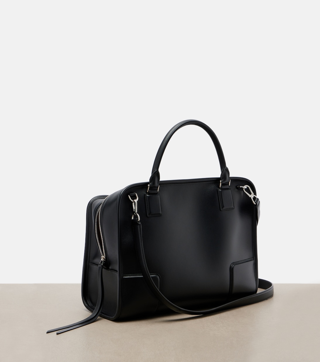 Henkeltasche Amazona 180 Large aus Leder | Loewe