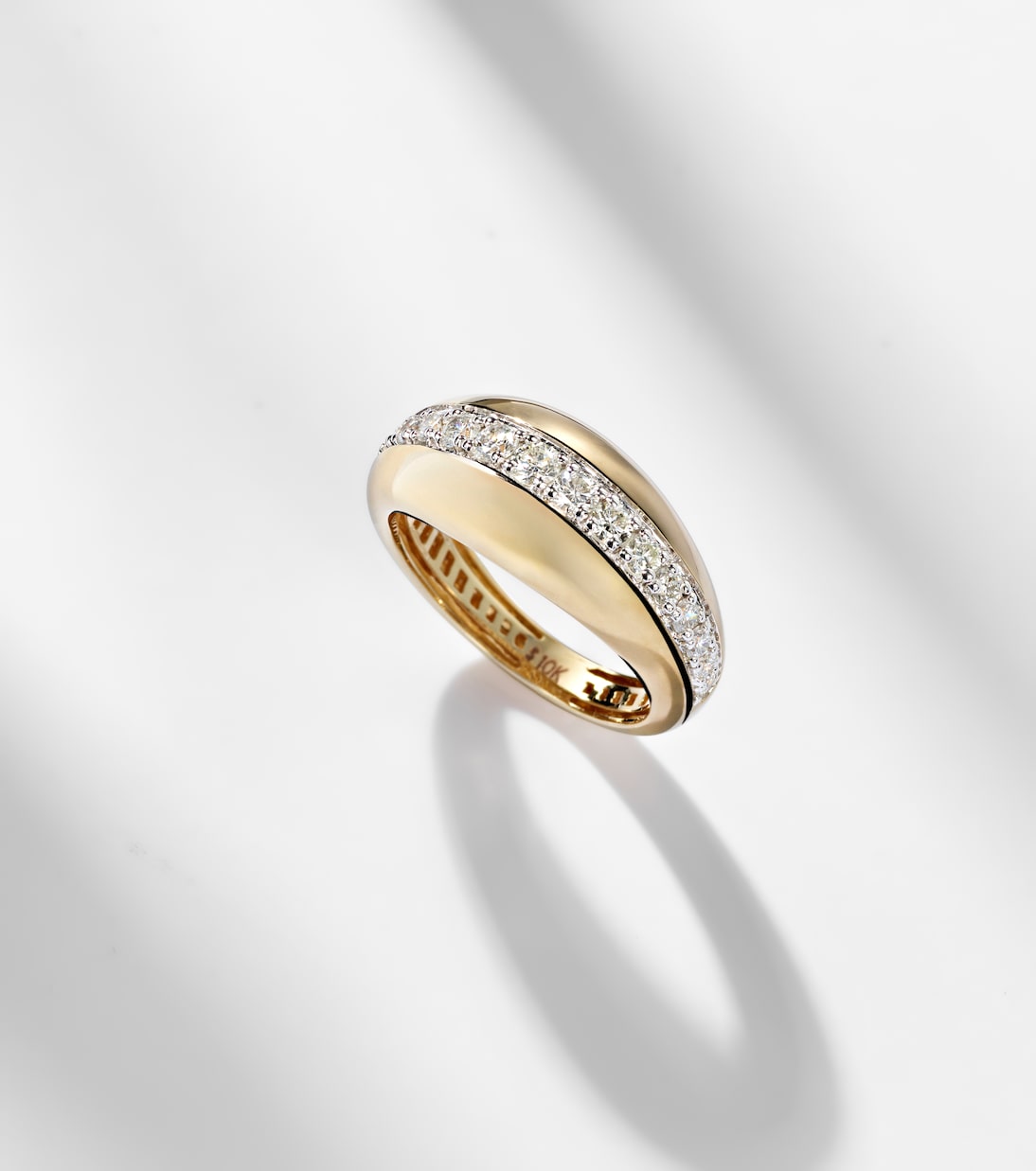 Pistachio 10kt gold ring with diamonds | Stone and Strand