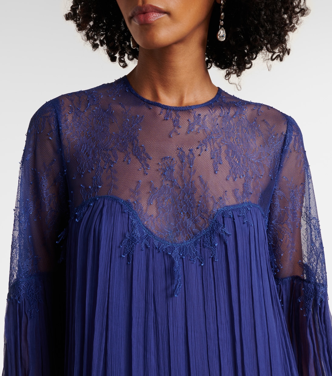 Robe longue Renia en dentelle | Costarellos