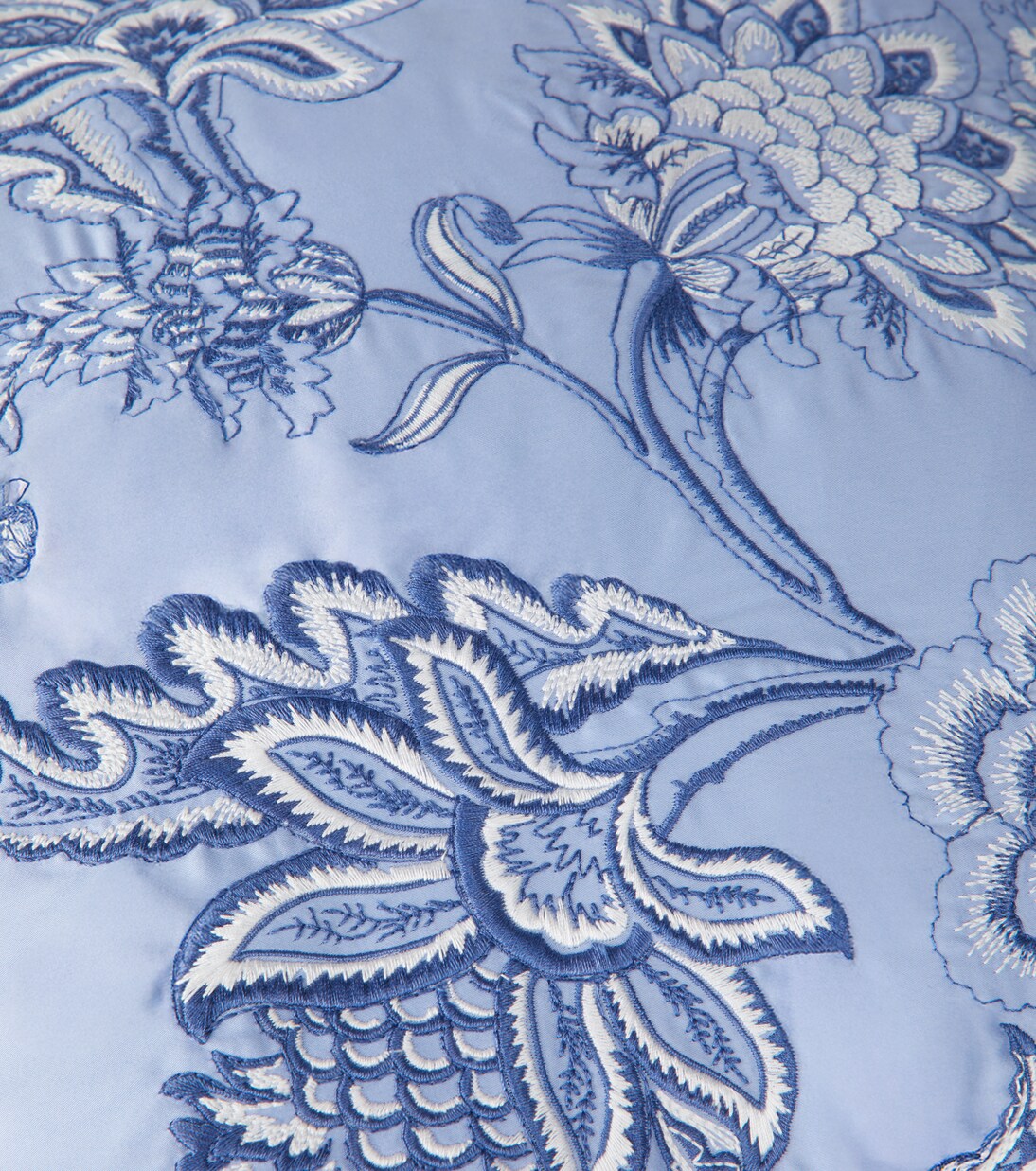 Bloom embroidered cotton cushion | Etro