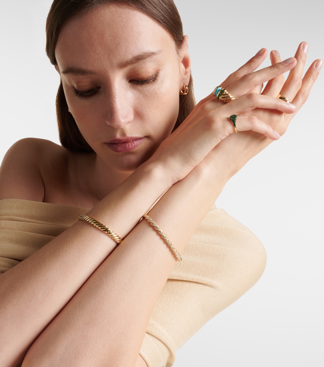 Sculpted Cable Flex® 18kt gold bracelet with diamonds | David Yurman