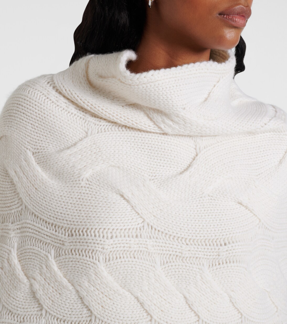 Evanna cable-knit cashmere cape | Lisa Yang