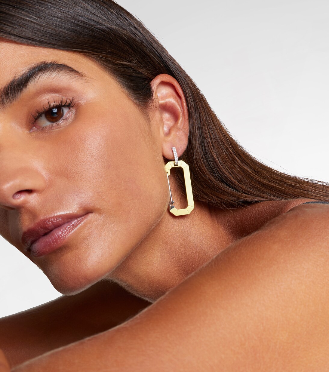 Chiara Big 18kt gold single earring with diamonds | Eéra