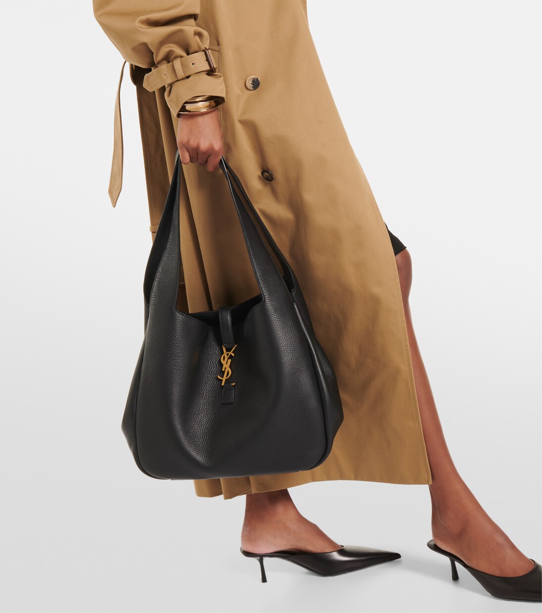 Le 5 À 7 Bea leather tote bag | Saint Laurent