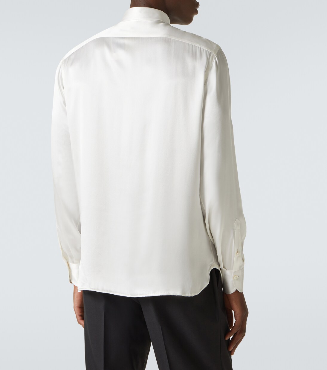 Smokinghemd aus Seidensatin | Rubinacci