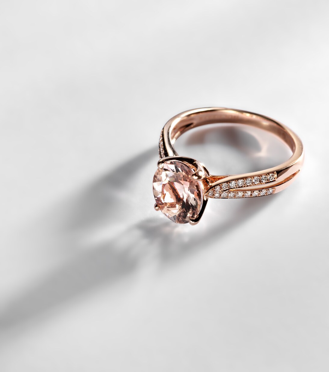 Bague Blush en or rose 18 ct, diamants et morganites | Bucherer Fine Jewellery