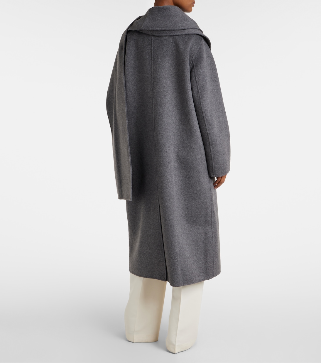 Scarf-detail wool and cashmere coat | Róhe