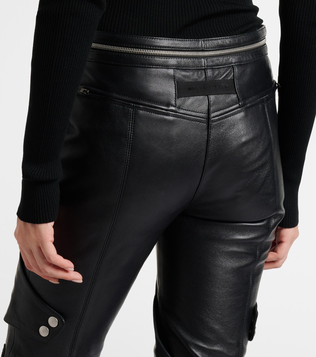 6 Moncler 1017 Alyx 9sm Hose aus Leder | Moncler Genius