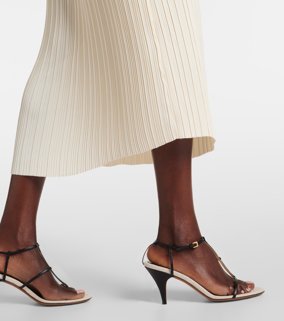 Midirock aus Satin | Vince