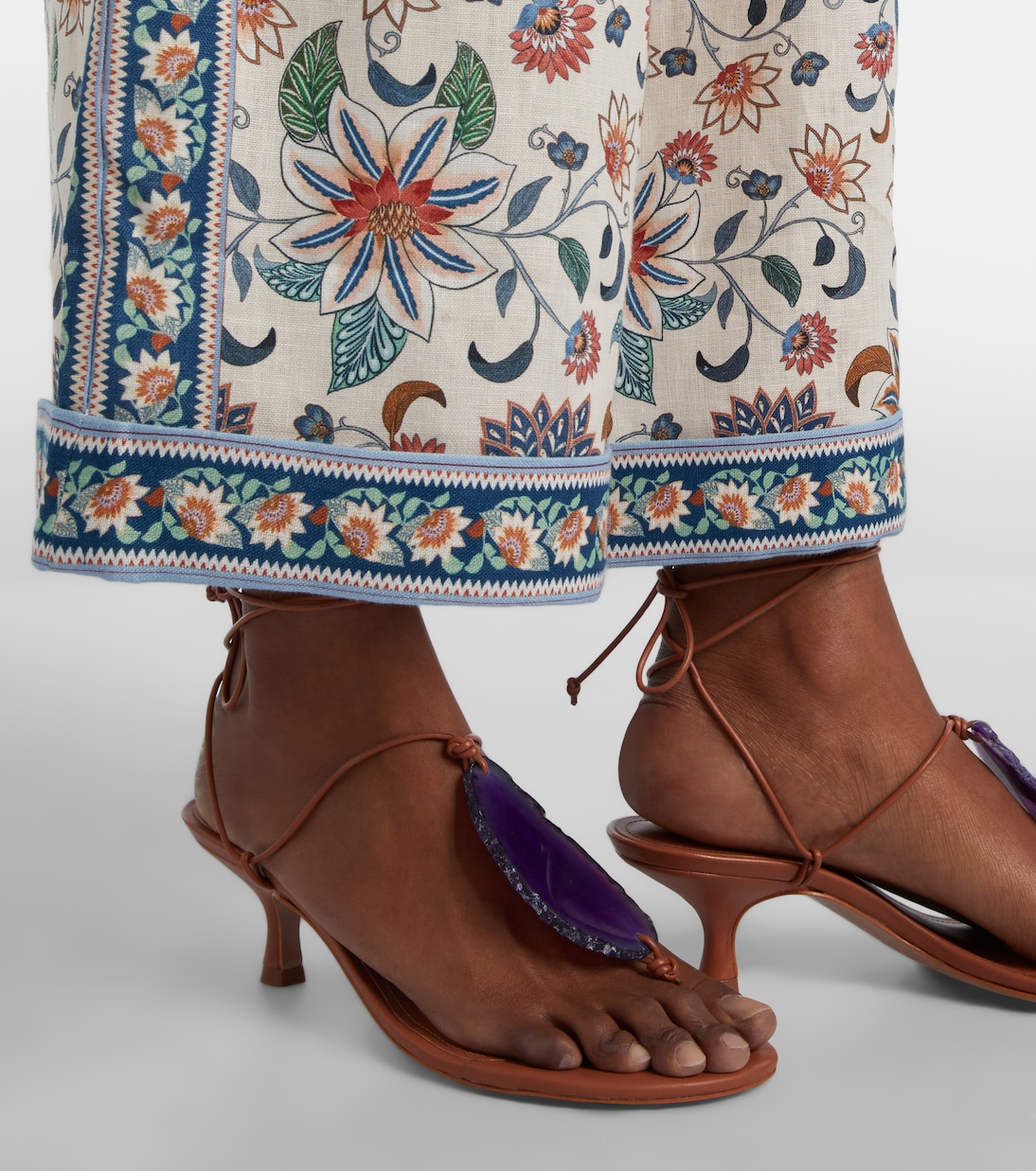 60 embellished leather thong sandals | Farm Rio