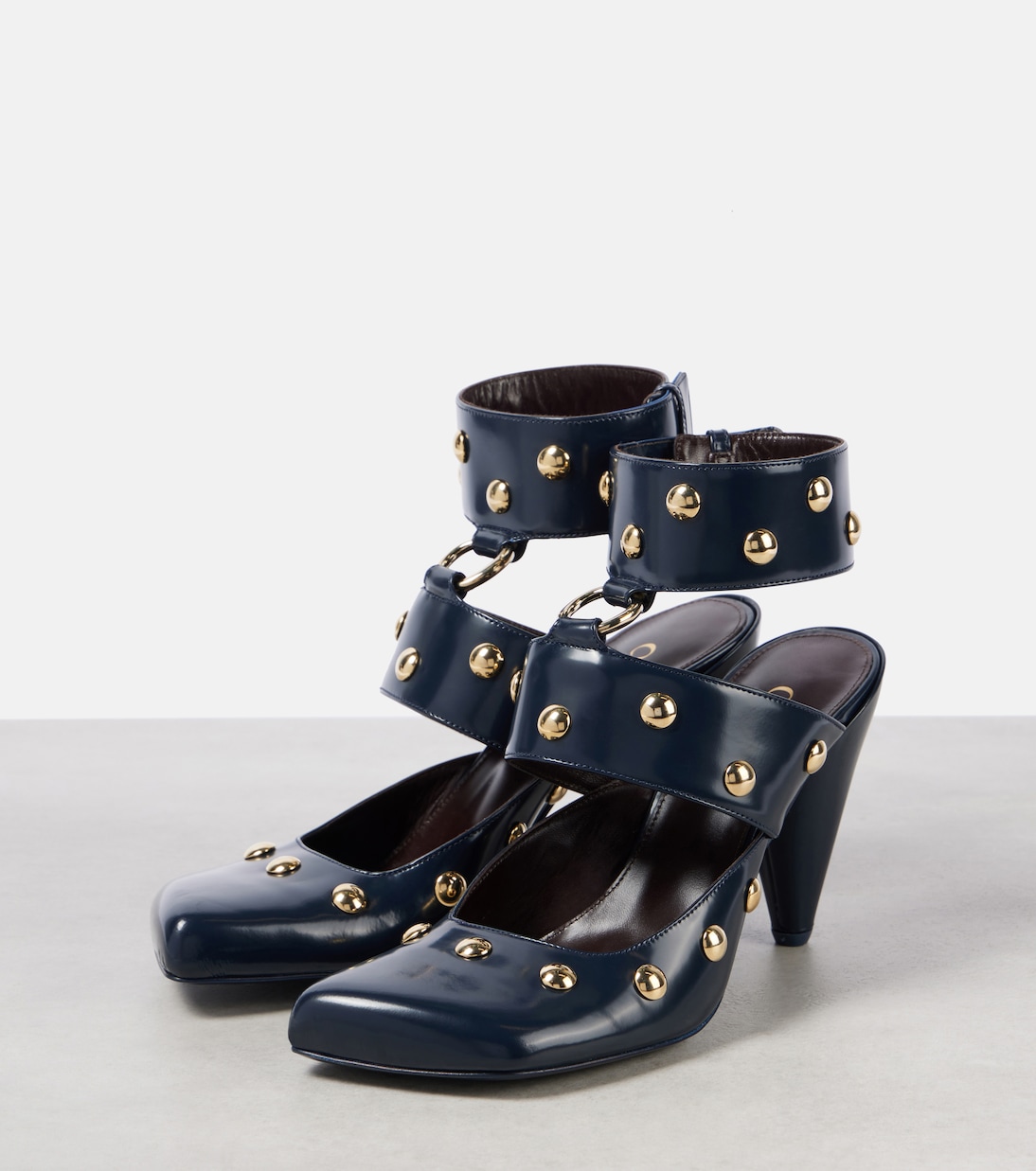 Jade studded leather pumps | Chloé