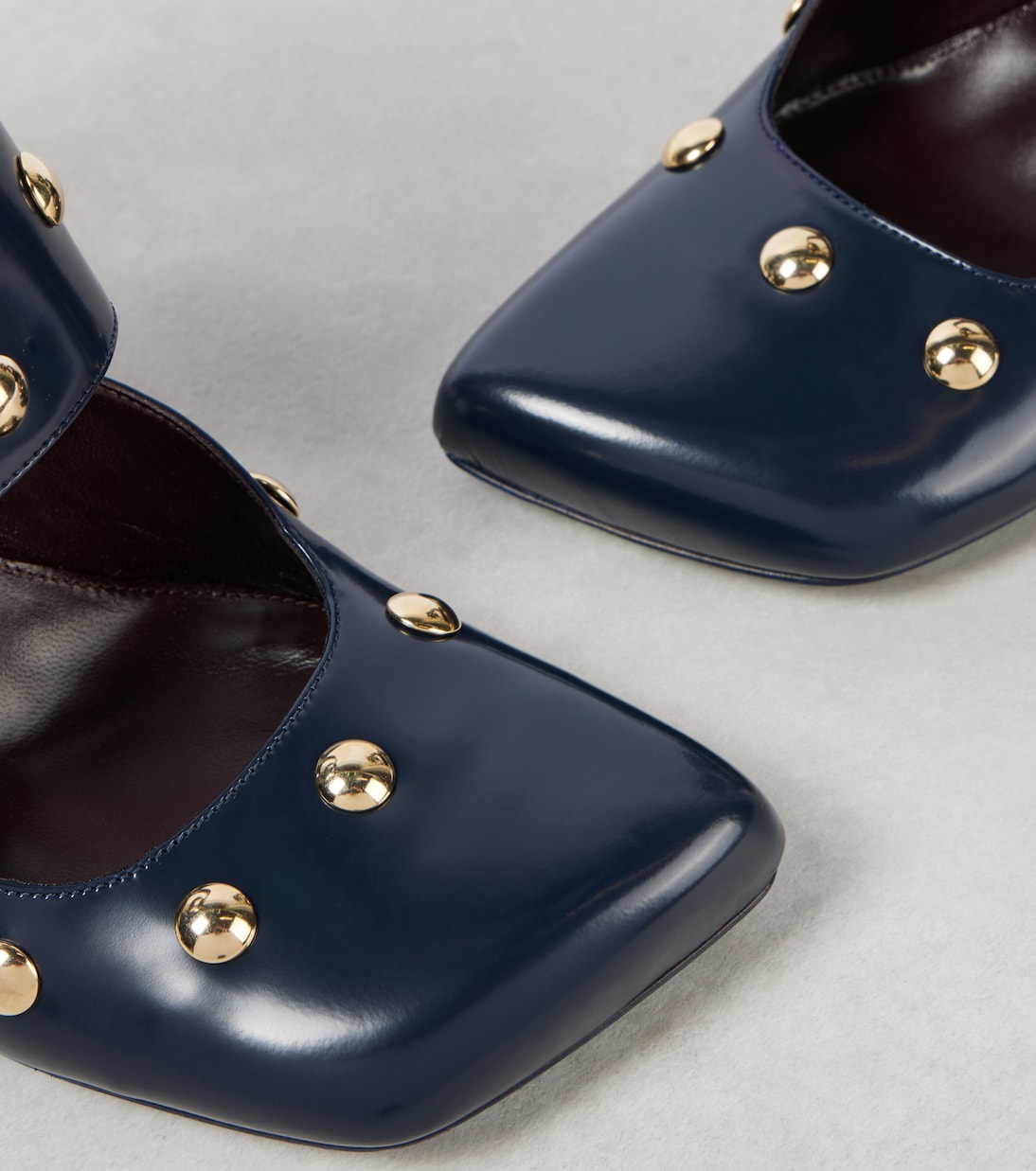 Jade studded leather pumps | Chloé