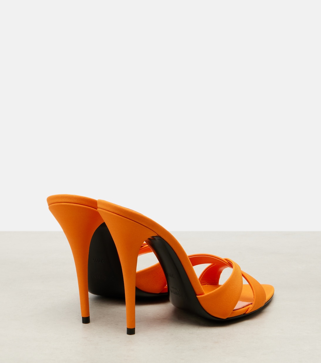 Pantoletten Kirat aus Crêpe-Satin | Saint Laurent