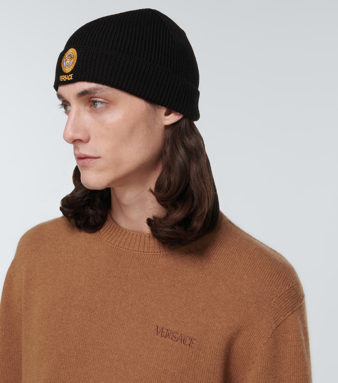 Medusa embroidered wool beanie | Versace