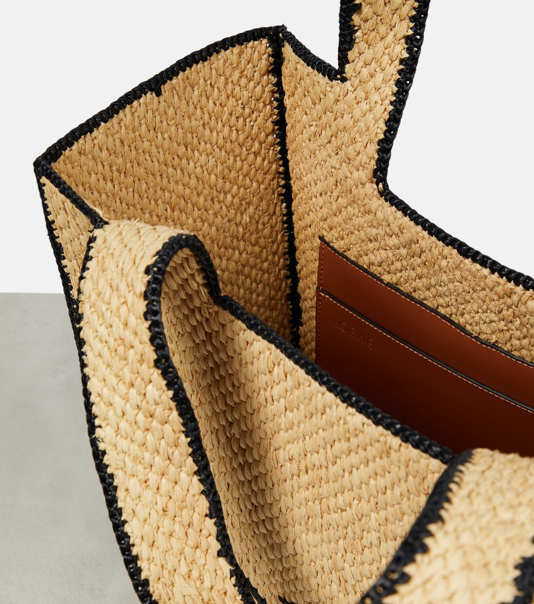 Paula's Ibiza - Shopper Font Large in rafia | Loewe