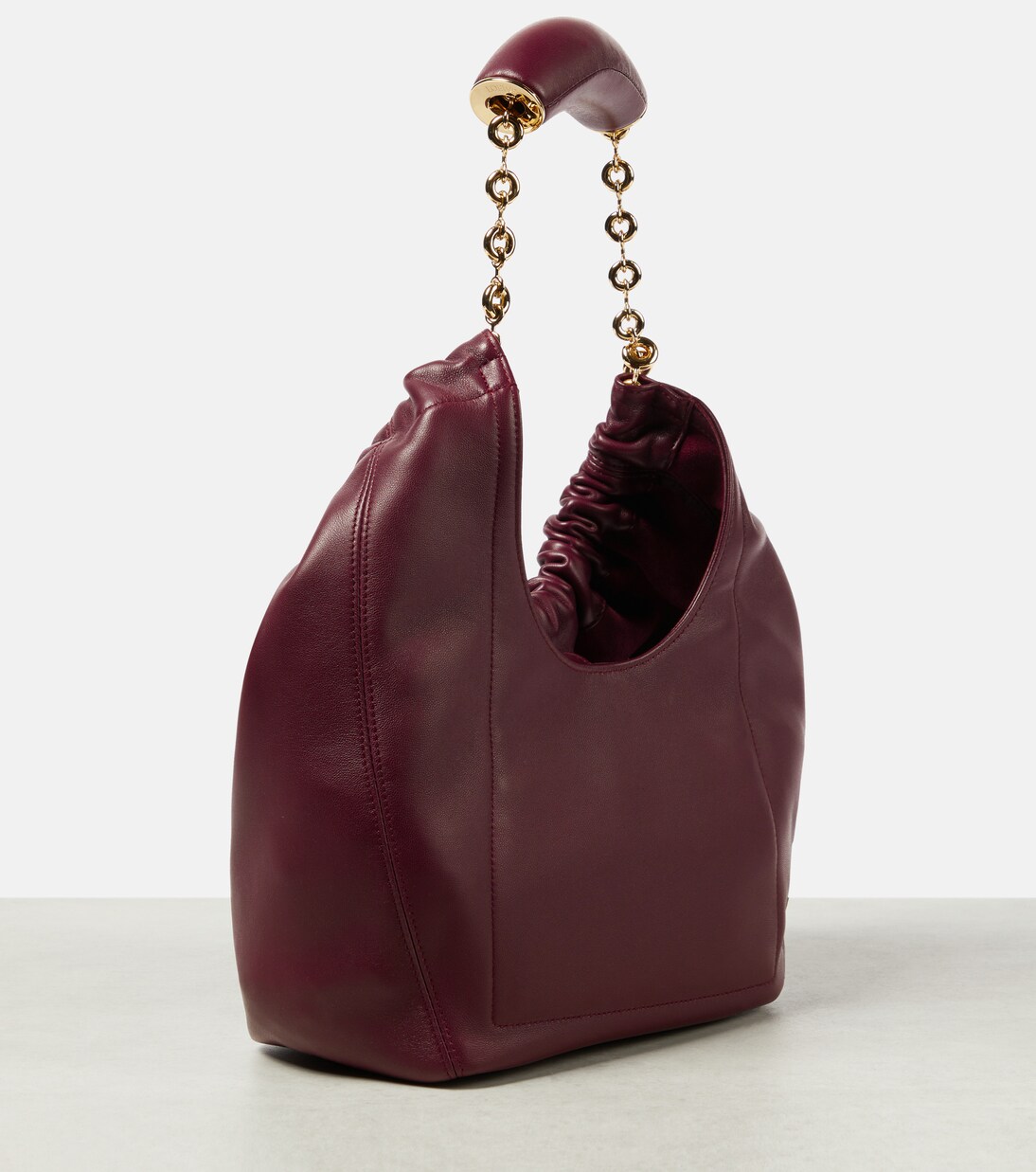 Squeeze Small leather shoulder bag | Loewe