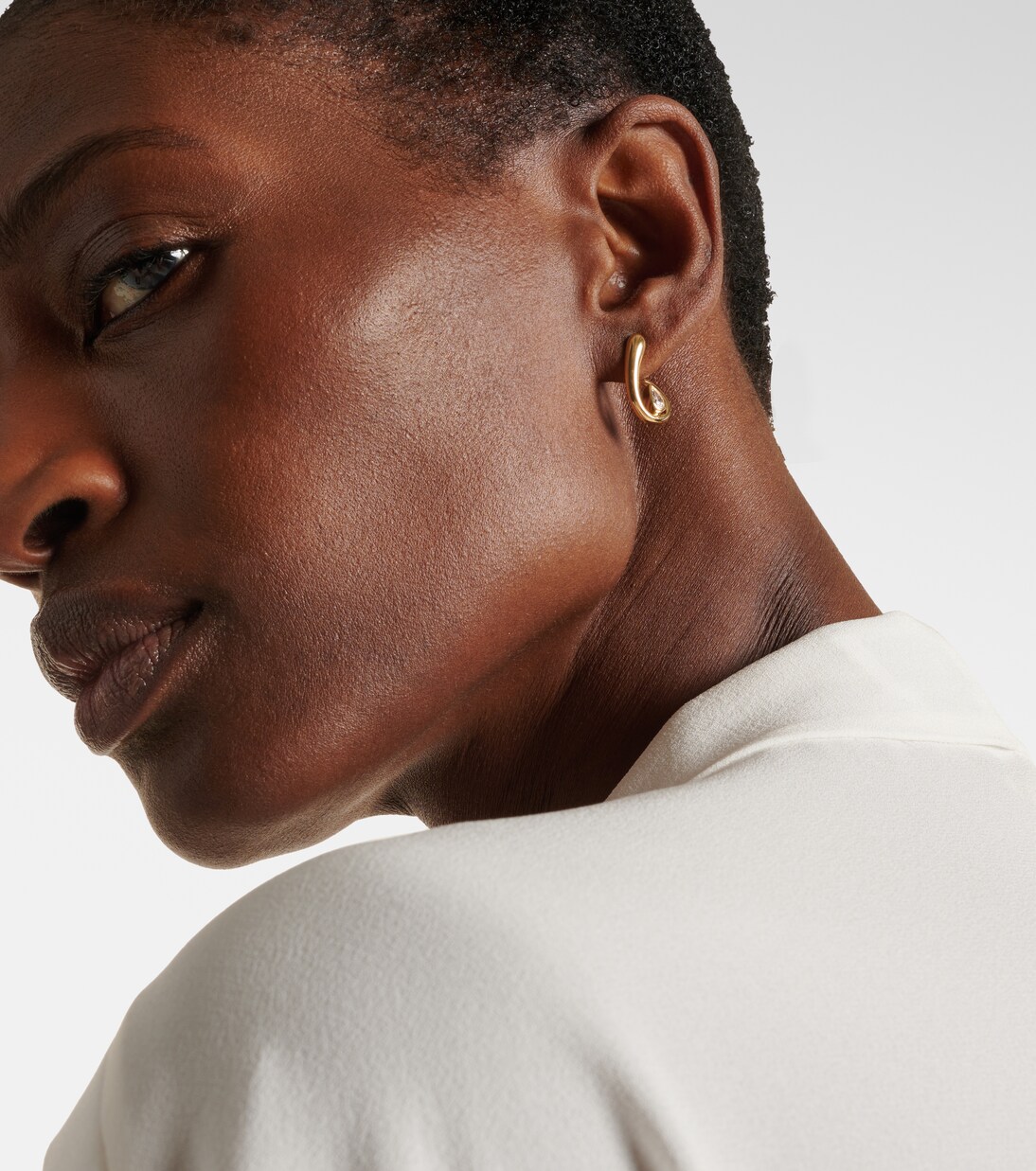 18kt gold earrings with diamonds | Shay Jewelry