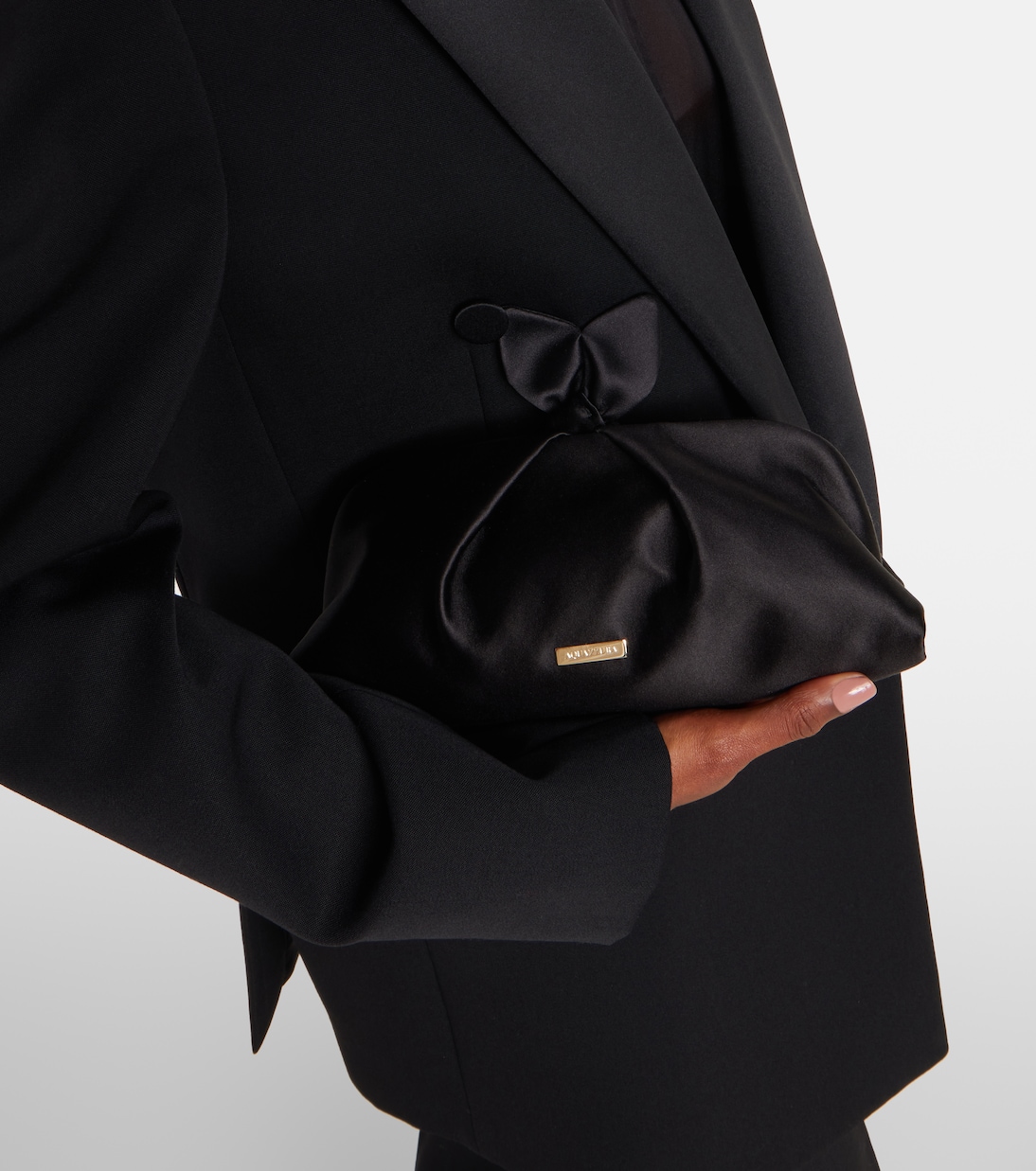 Bow Tie Small velvet clutch  | Aquazzura