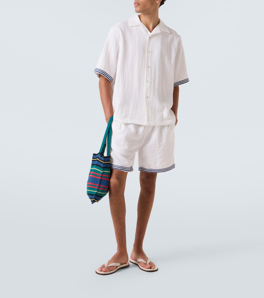 Embroidered shorts | Commas