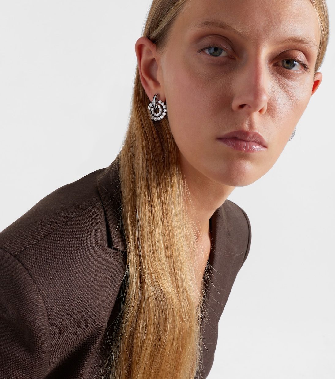 Boucles d’oreilles Diana en or blanc 18 ct, émail et diamants | Kamyen